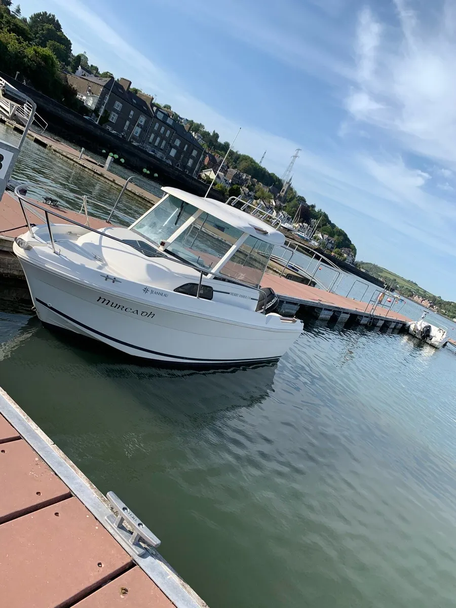 Merry Fisher 530 HB - Image 1