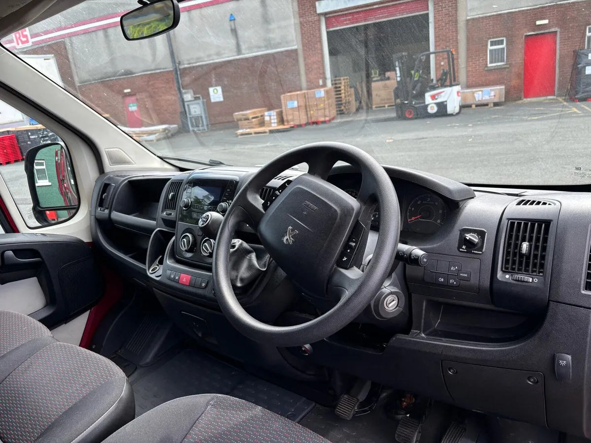 2017 Peugeot Boxer (Wheelchair Accessible) - Image 3