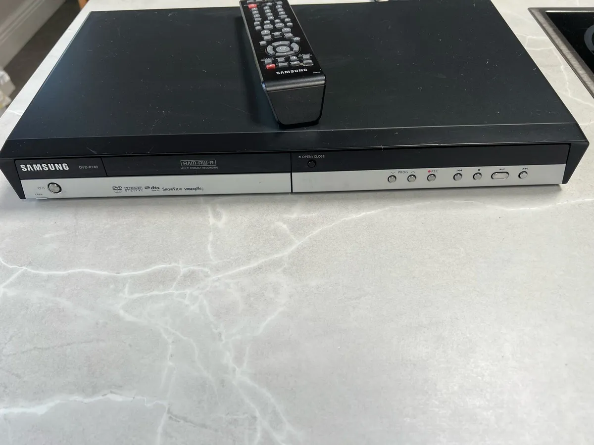 Samsung DVD player - Image 1