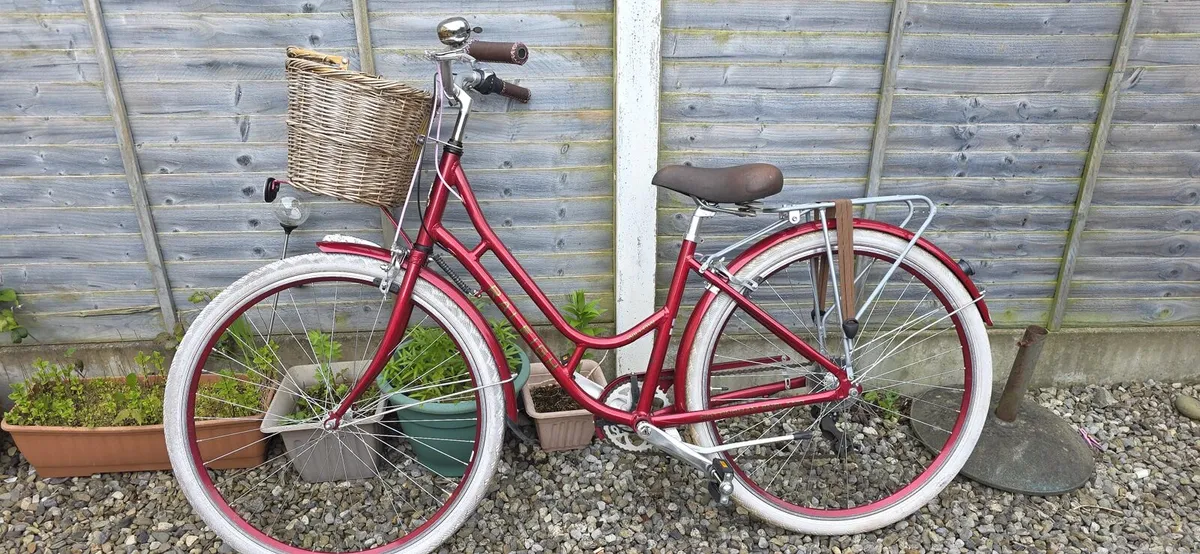 Ladies bike - Image 1