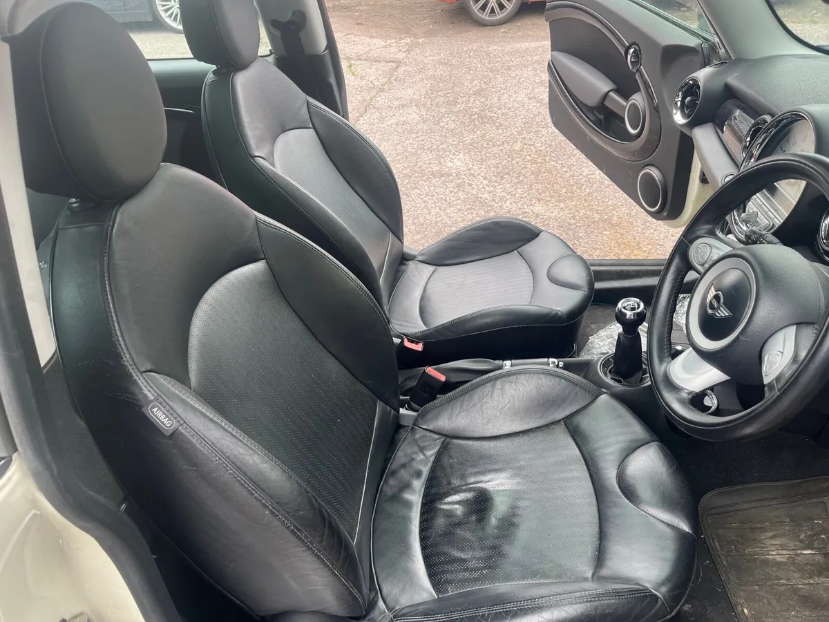 MINI R55/R56 leather seats, price drop - Image 1