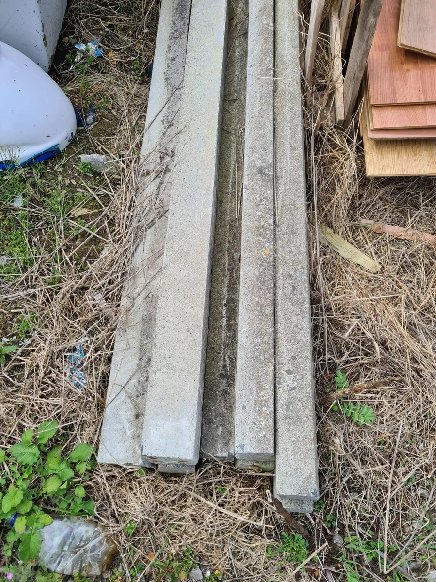 4 x concrete lintels 1 x 197cm, 1 x 188cm and 2 x - Image 2