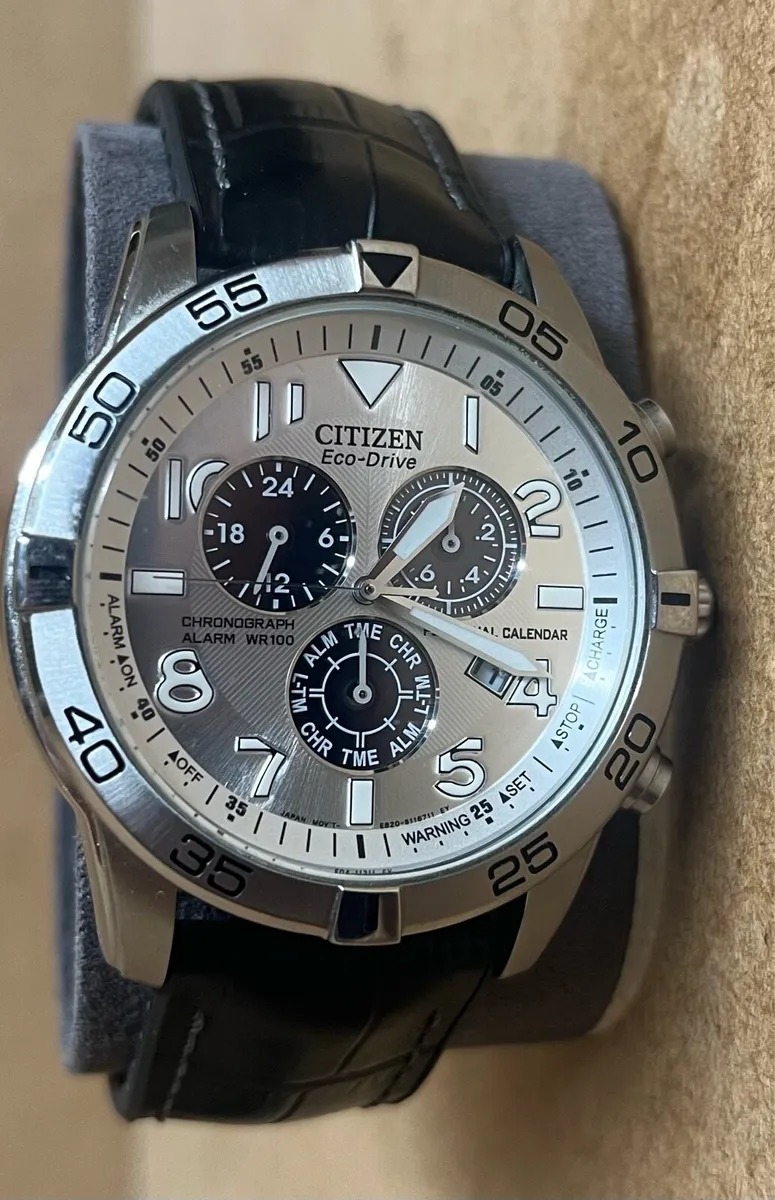 Citizen Eco Drive Mens Watch - Image 1
