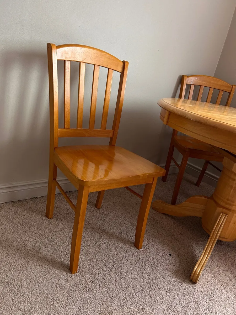 kitchen table and chairs - Image 4