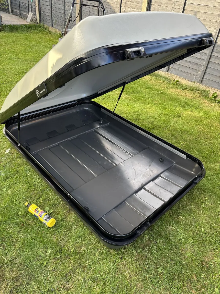 Mercedes-Benz Roof Box / Roof Cargo Box - Image 4
