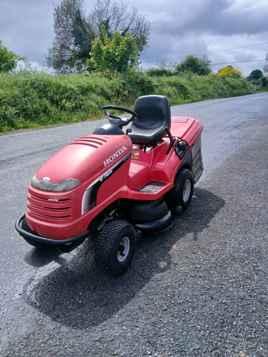 Lawnmower - Image 2