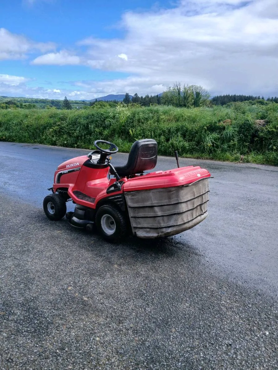 Lawnmower - Image 4