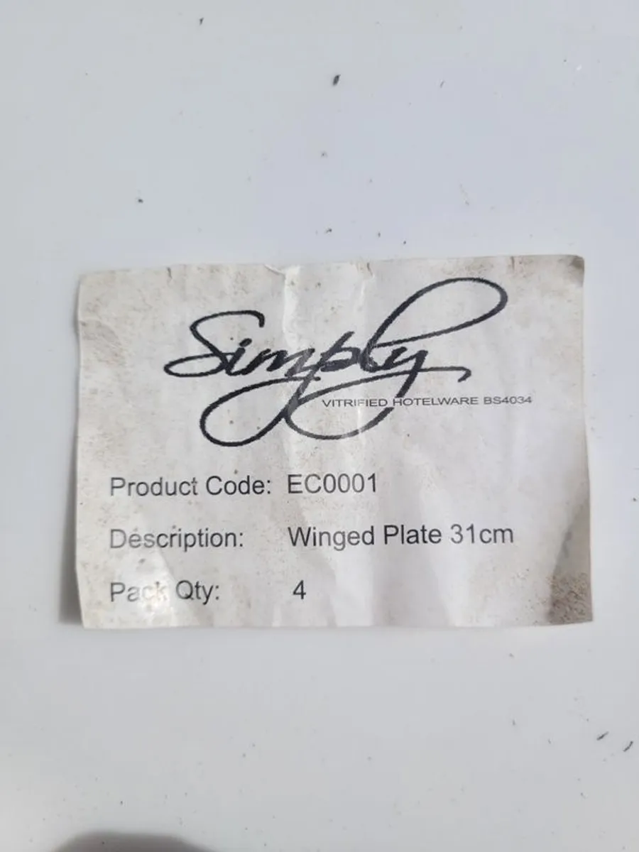Simply winged plates. open to offers - Image 1