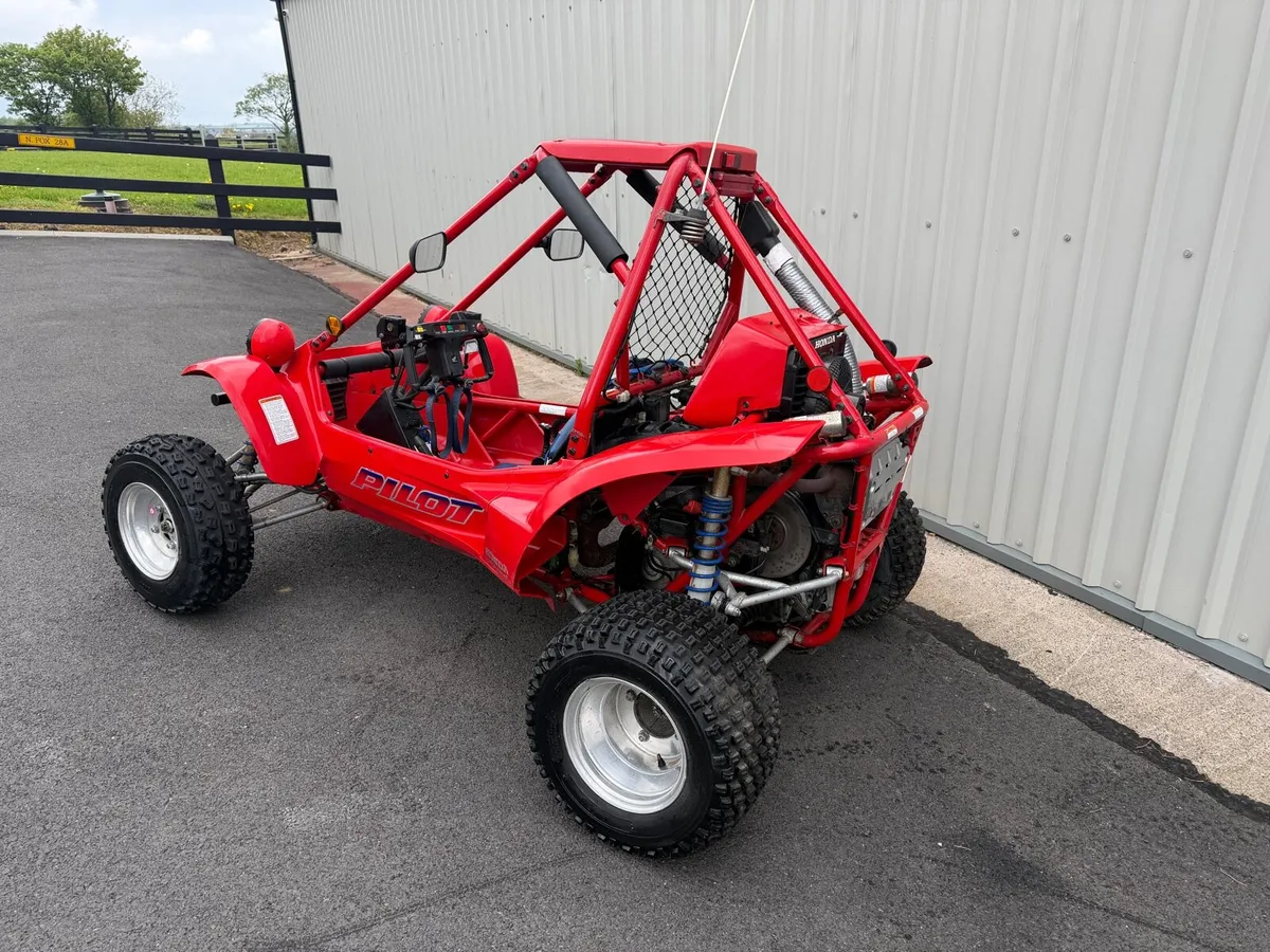 Honda Pilot Fl400R 2 Stroke Buggy Collectors item - Image 3