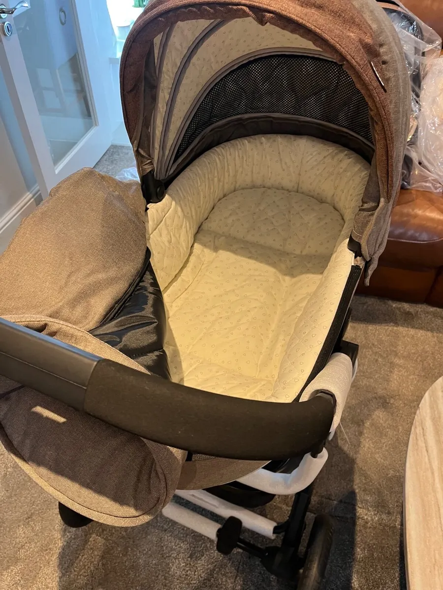 Baby buggy - Image 3