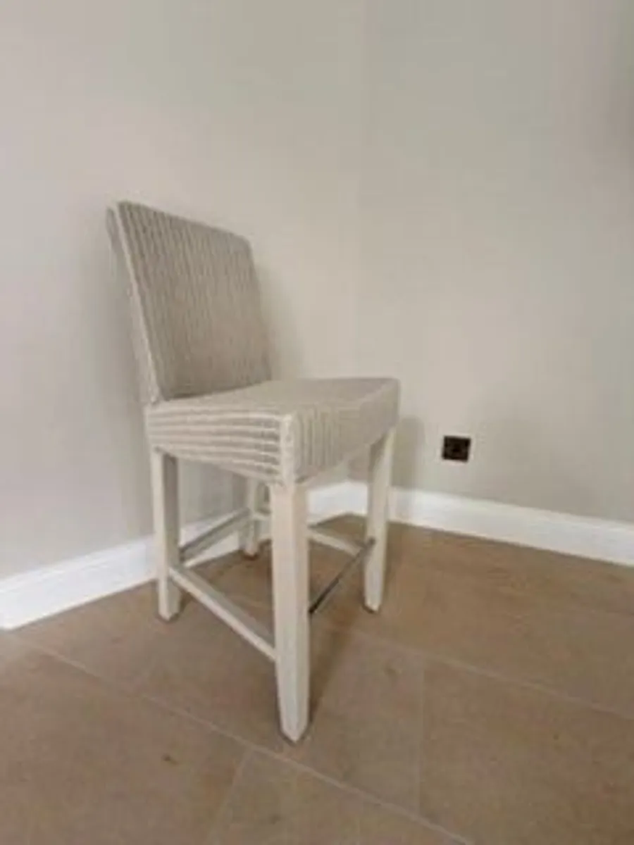 4 x Neptune High Back Bar Stool - Image 3