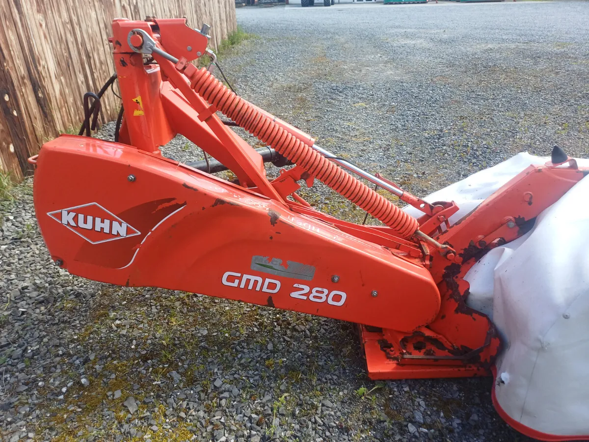 KUHN 9ft Mower - Image 1