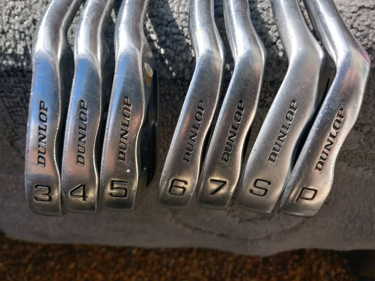 Dunlop golf irons.  Right handed clubs. - Image 1