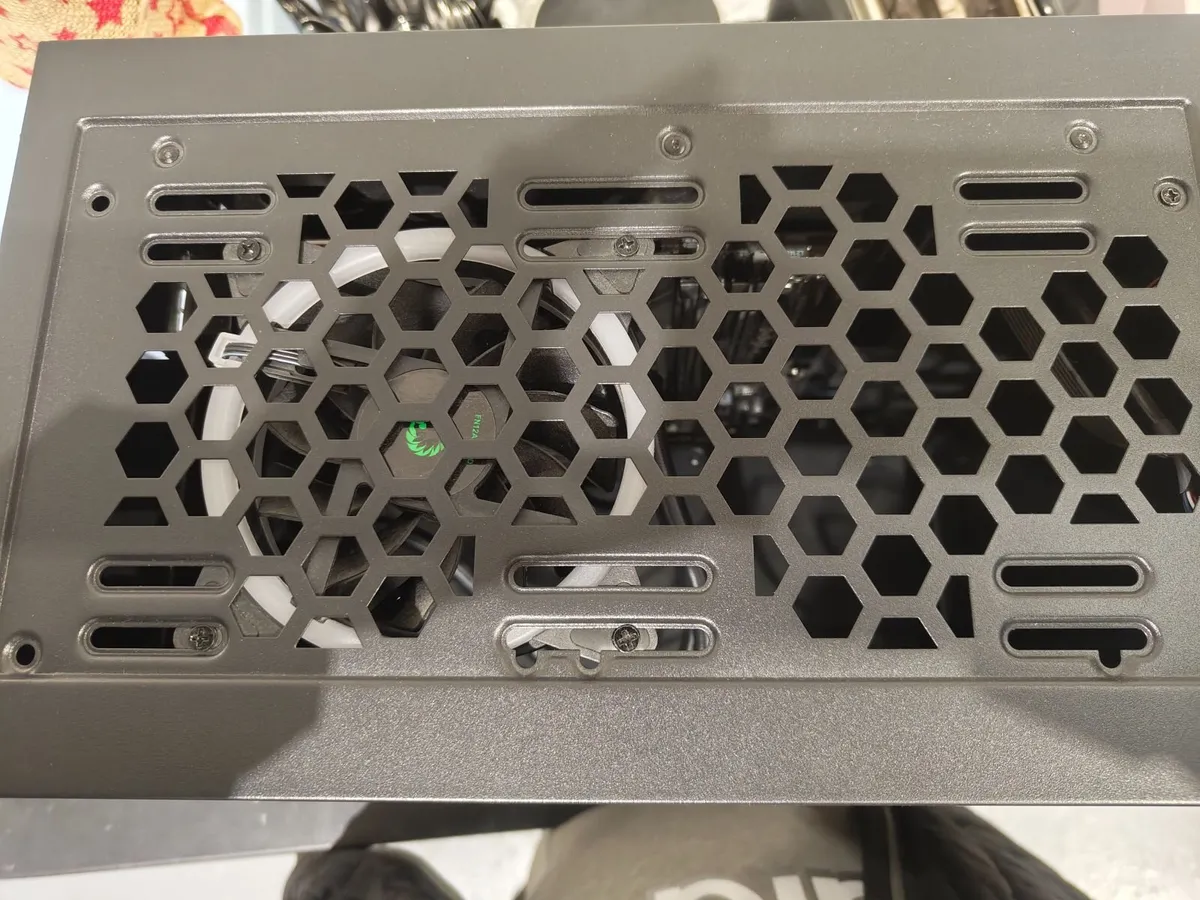 FNATIC  GAMEMAX  GLASS FRONT TOWERWITH COMPONENTS - Image 4
