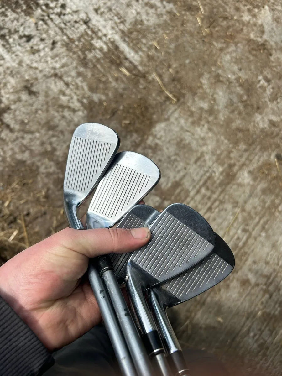 Taylormade rbladez tour irons - Image 3