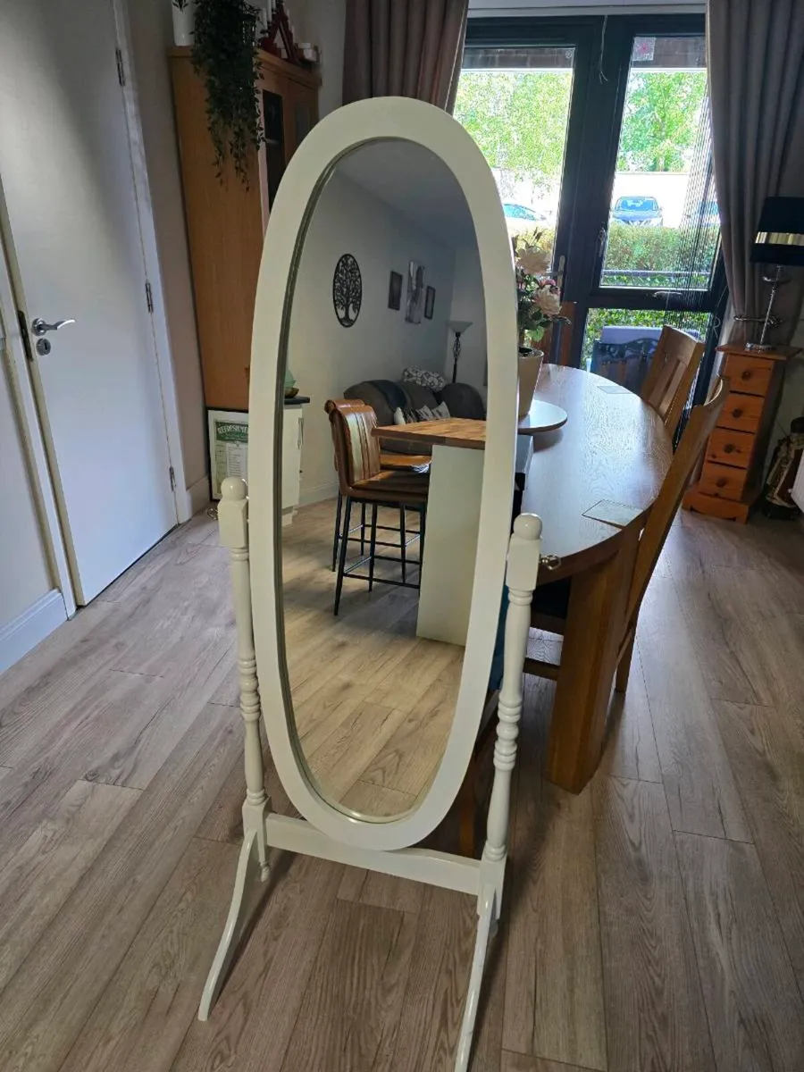 Mirrors - Image 1