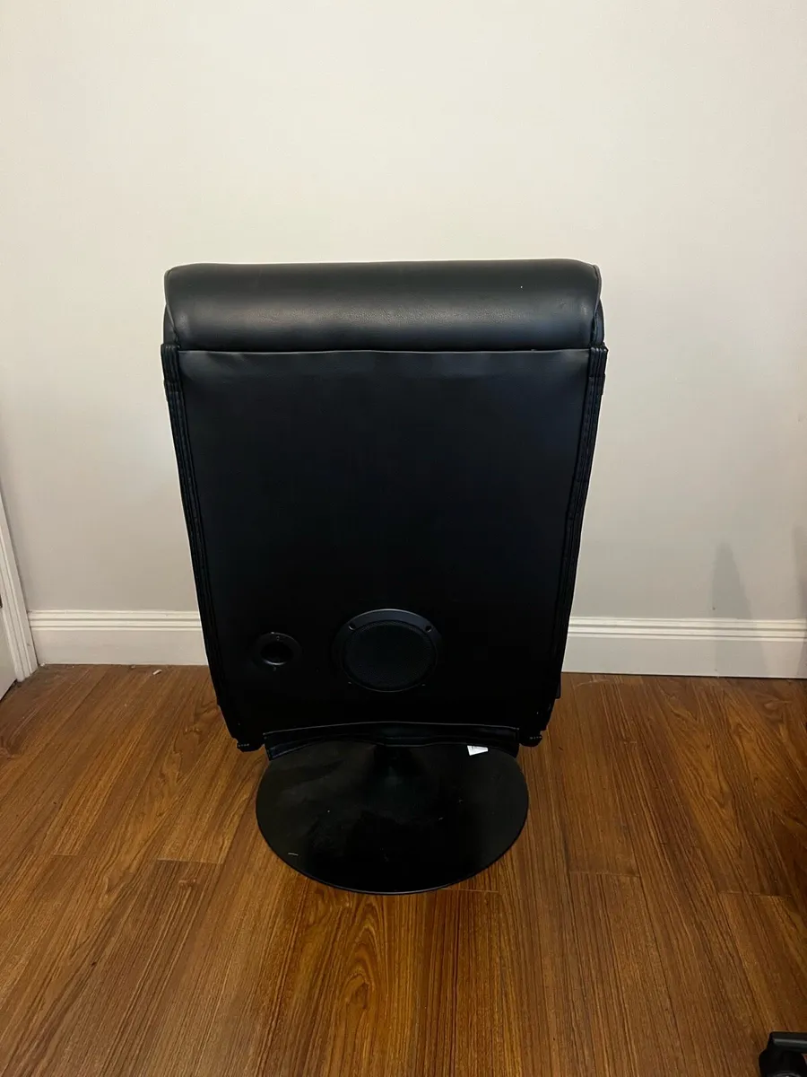 X Rocker Gaming Chair with Bluetooth Speakers - Image 2