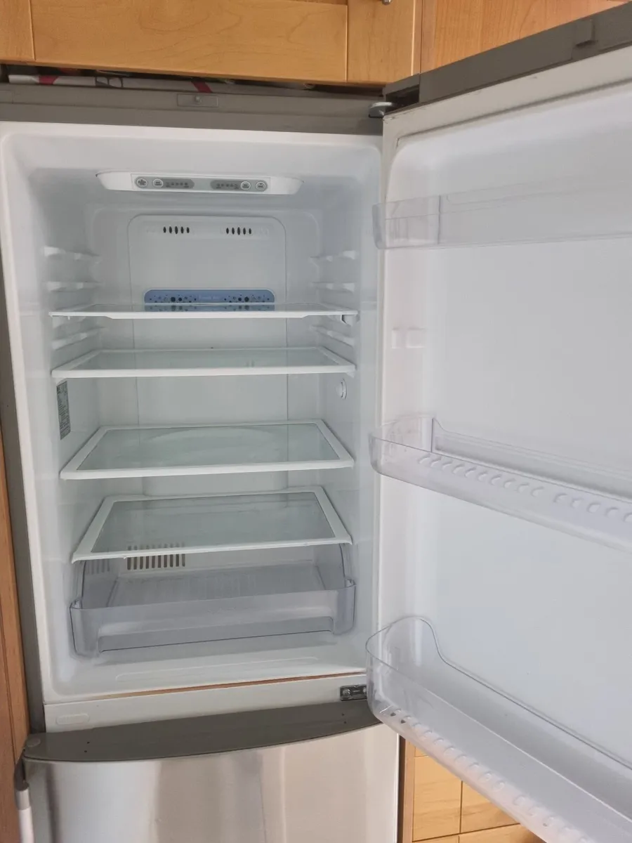 Fridge - Image 2