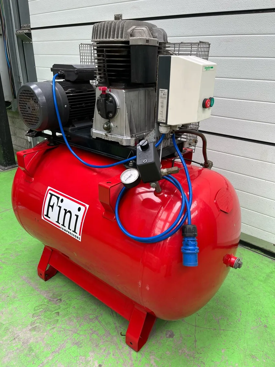 270 Litre 4Hp Compressor - Image 2