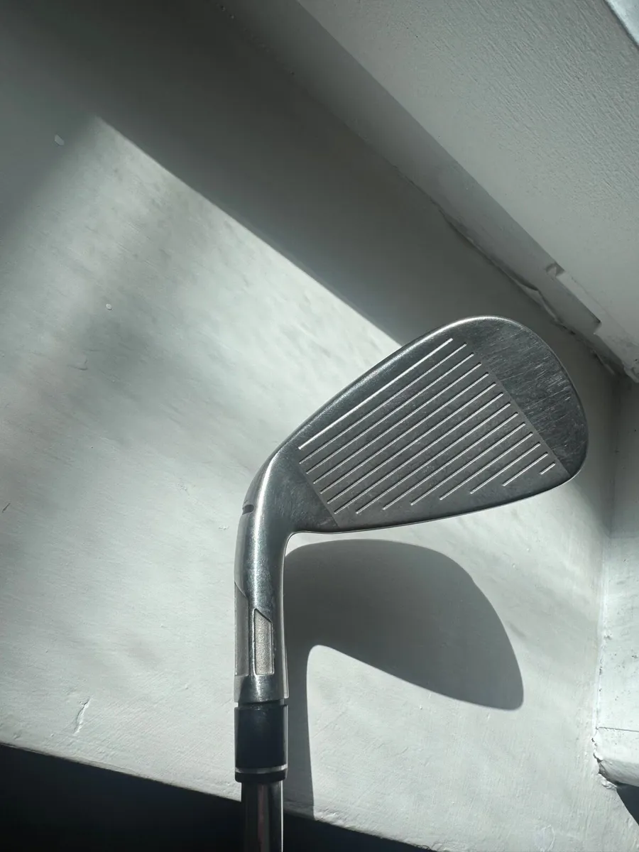 TaylorMade Sim 2 Max Irons 5-SW - Image 4
