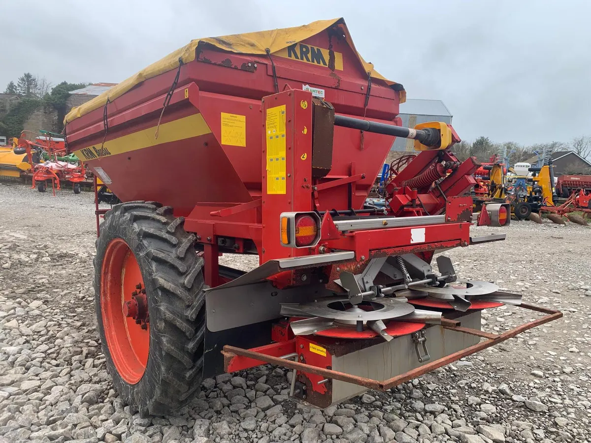 BREDAL K45 LIME / FERTILISER SPREADER  (2008) - Image 4