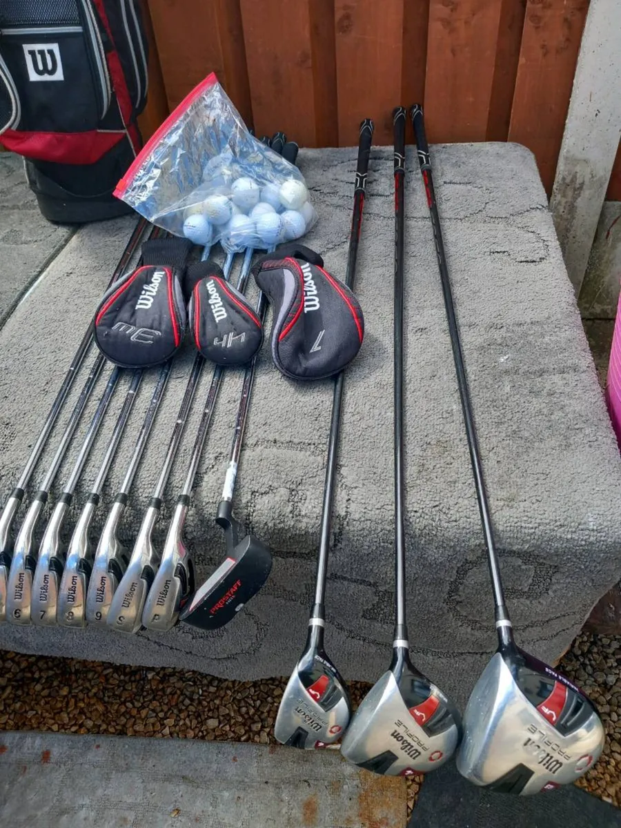 Wilson golf clubs and bag with stand. - Image 3