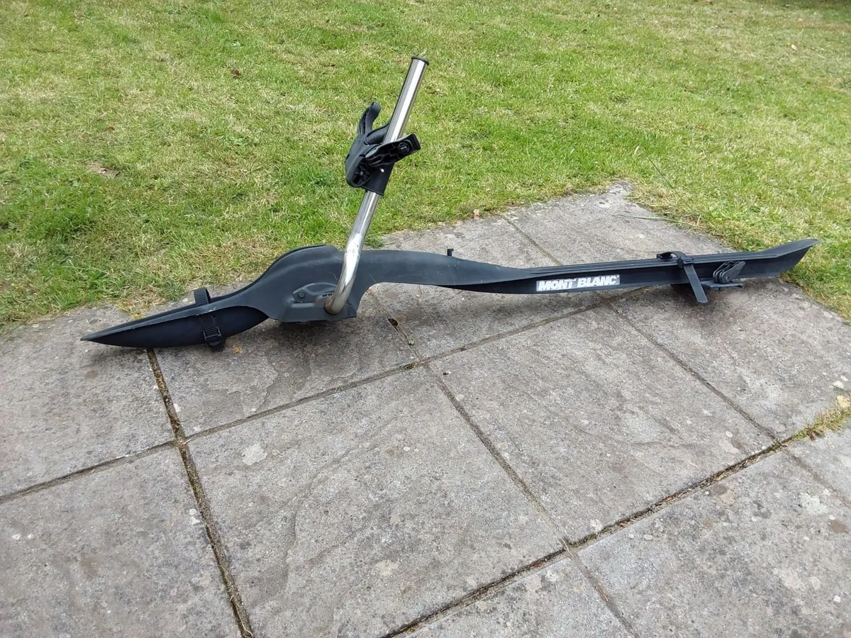 Bike rack for car - Image 1