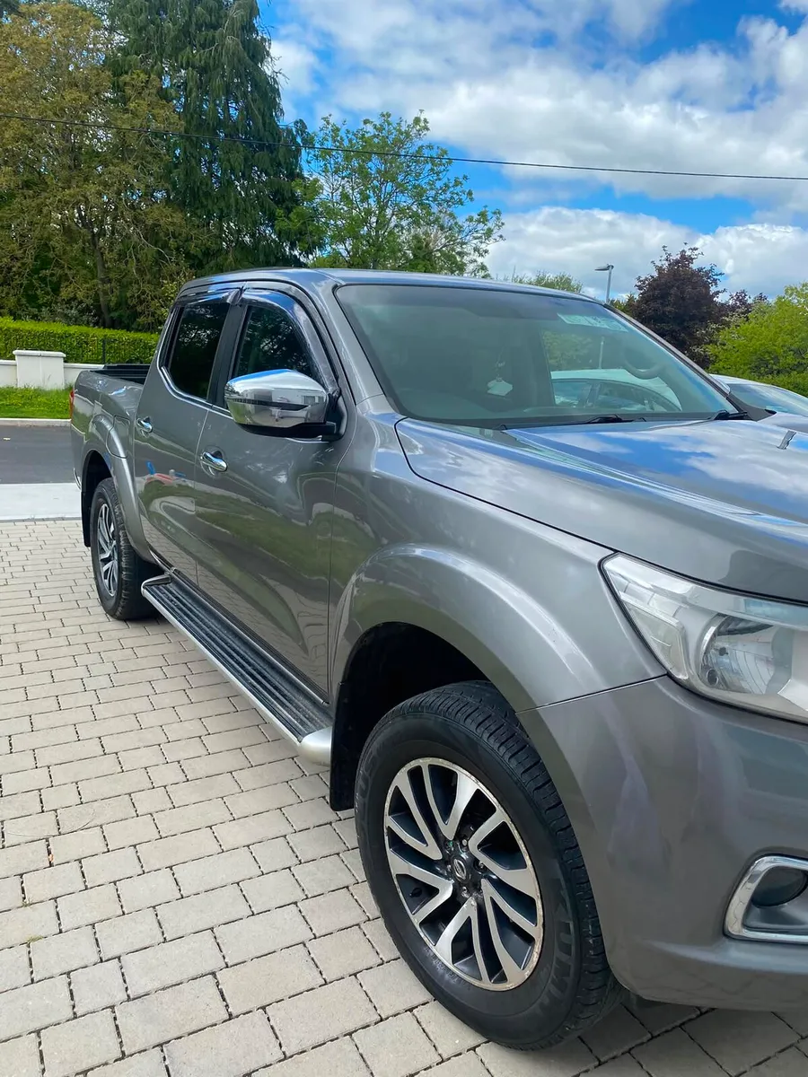 2018 Nissan navara. No vat - Image 1