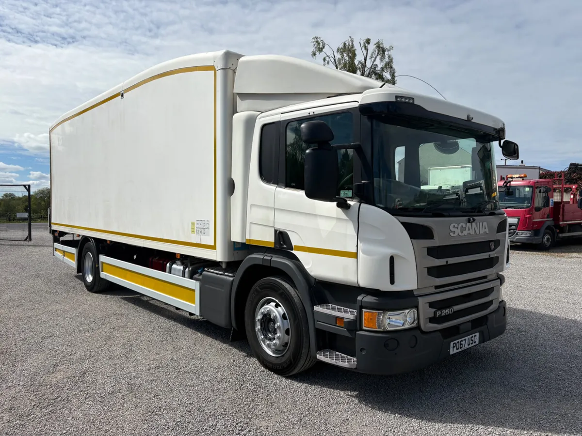 2017 Scania P250 25ft Fridge lorry - Image 3