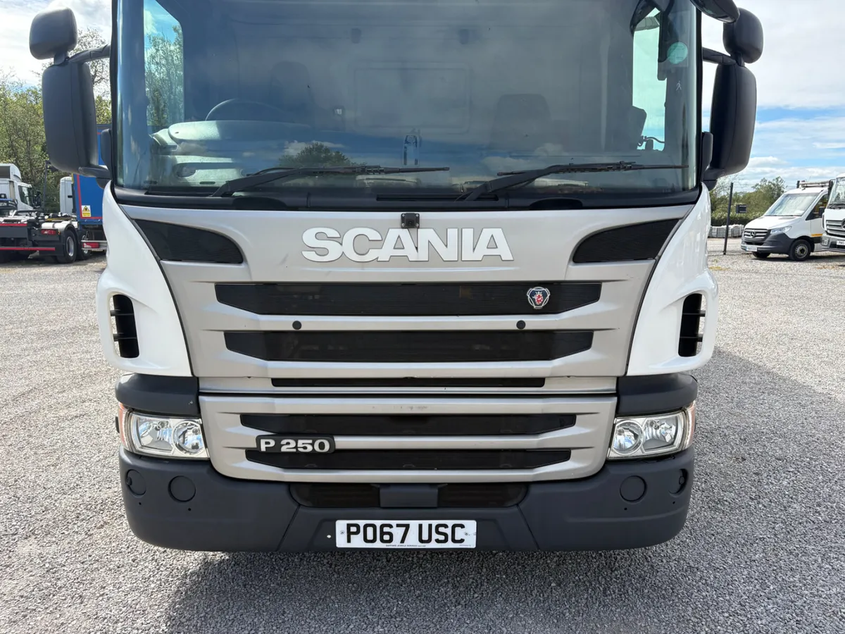 2017 Scania P250 25ft Fridge lorry - Image 2