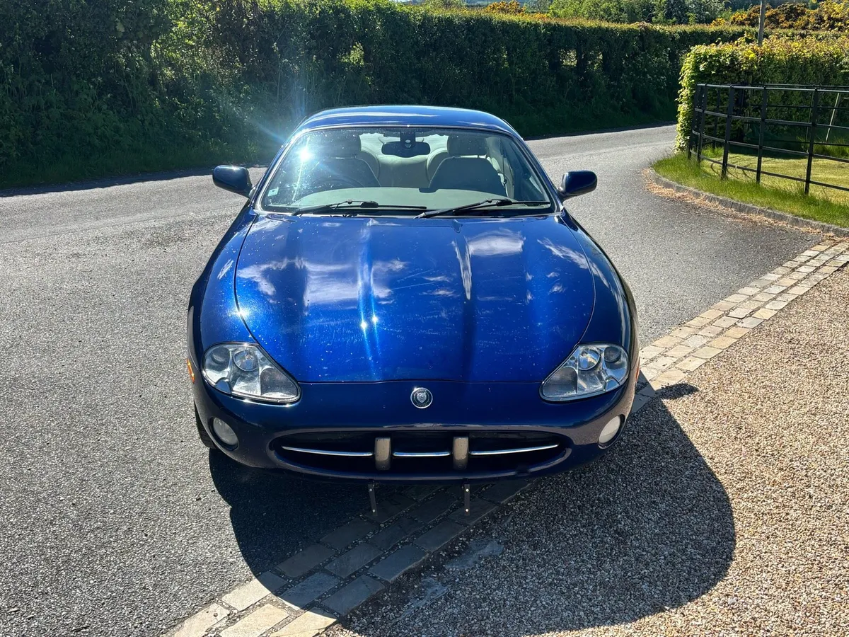 2002 Jaguar XK8 Coupe Auto - Image 2