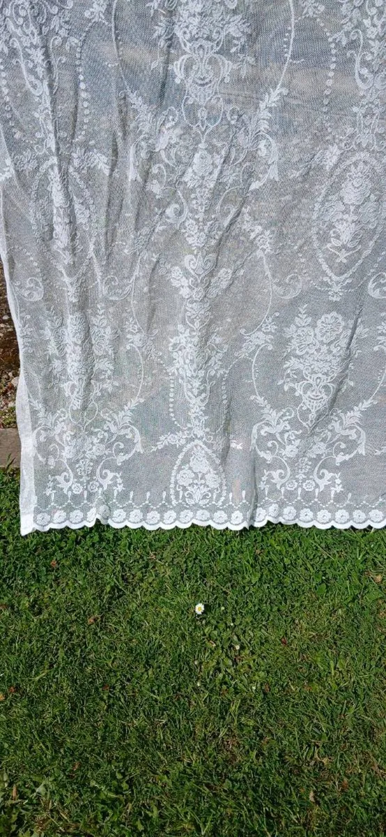 Lace window panels Laura Ashley - Image 3