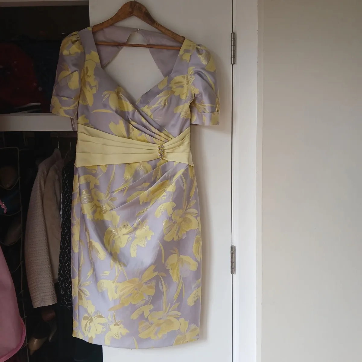 Occasional dress - Image 1