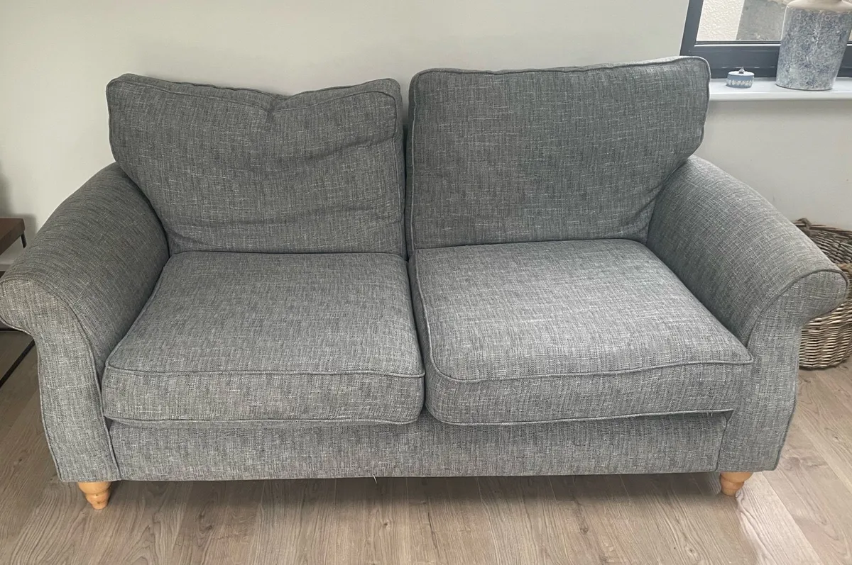 3 seater Sofa Couch, induction  Hob, tv stand - Image 2