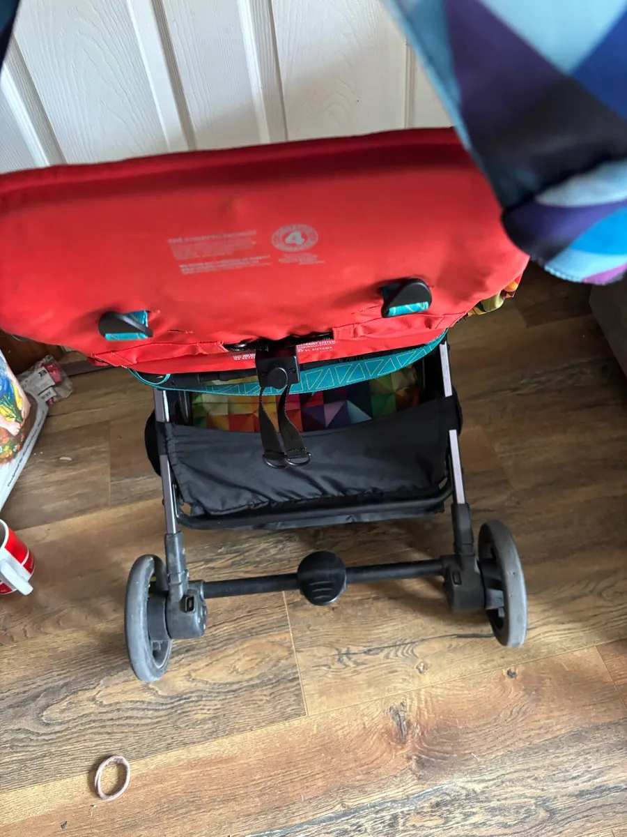 Cosatto  travel stroller - Image 4