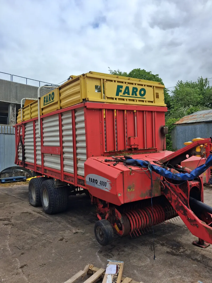 Silage wagon - Image 1