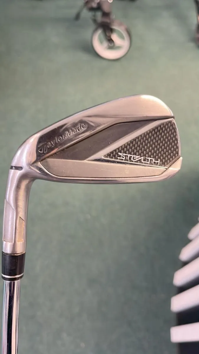 Taylormade Stealth LEFT H 4-GW (9) KBS STIFF €599 - Image 4