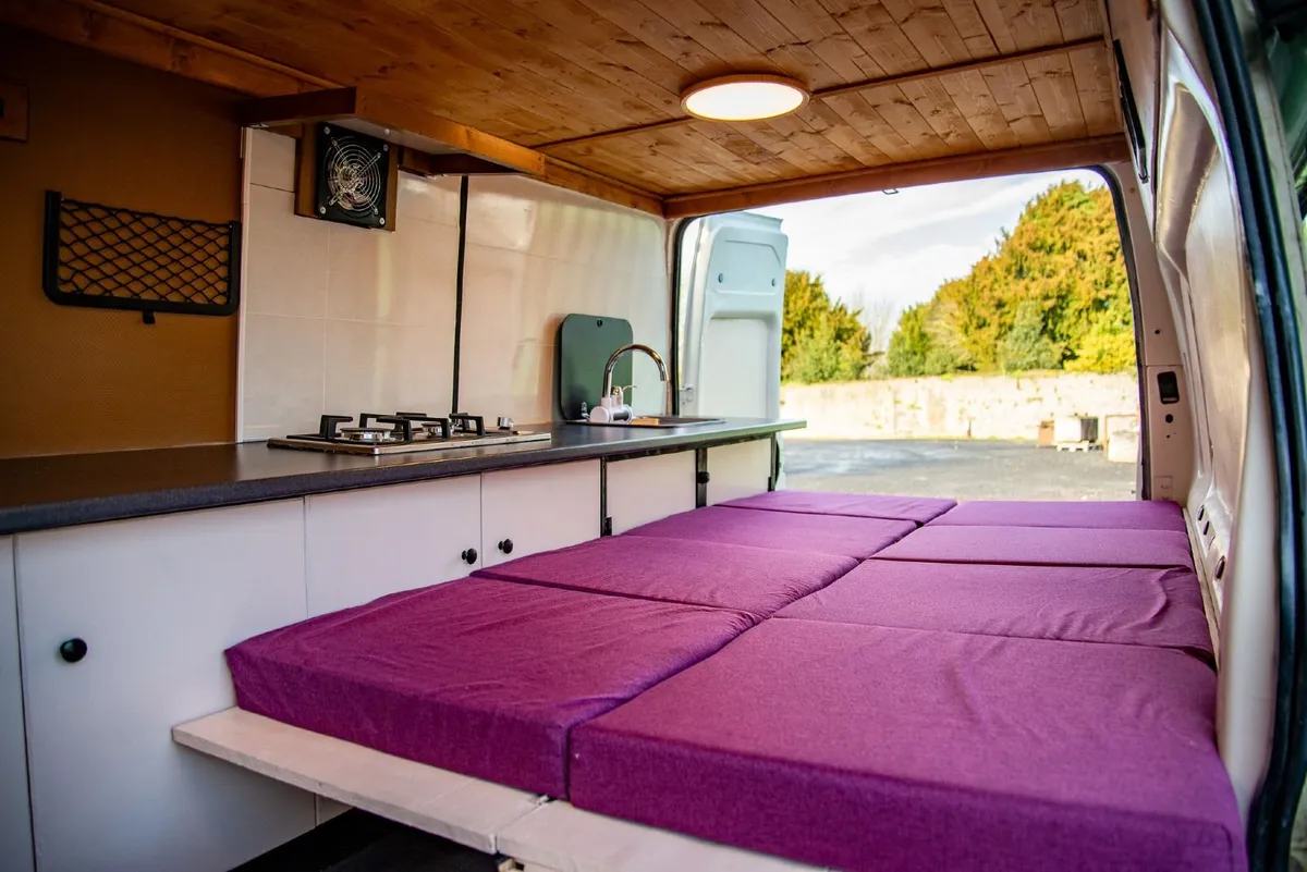 camper - Image 3