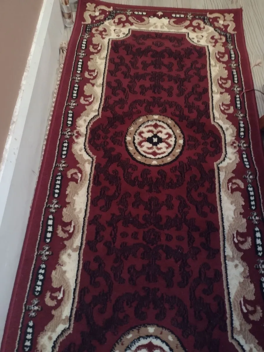 Burgundy pattern hall runner - Image 2