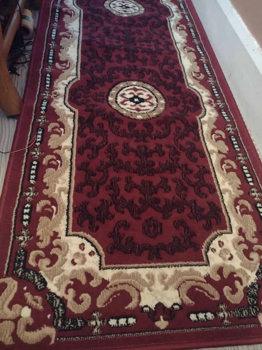 Burgundy pattern hall runner - Image 3
