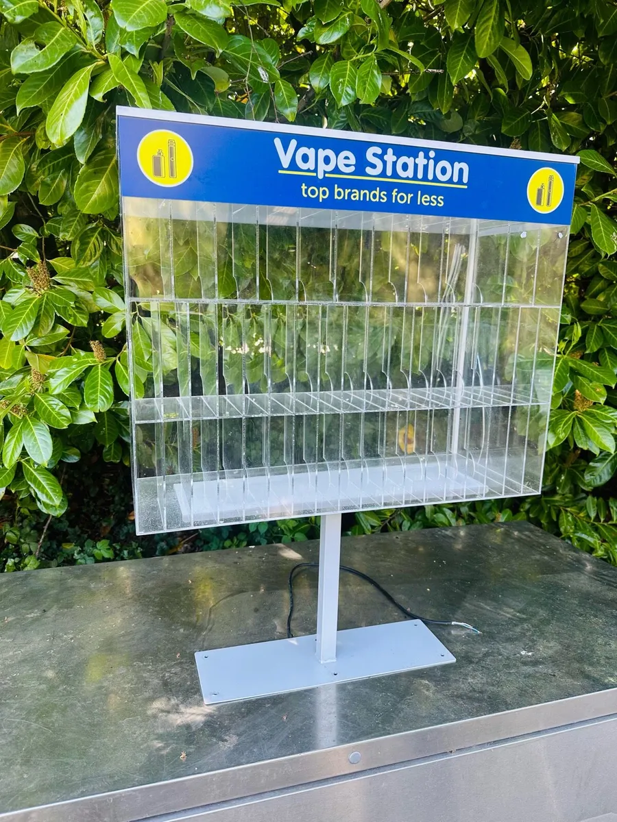 SHOP VAPE DISPLAY STANDS WITH LIGHTS - Image 3