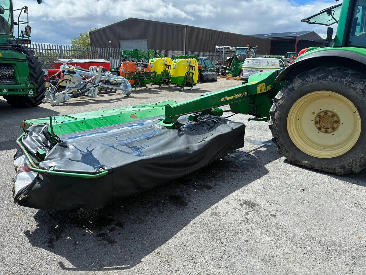 John Deere 331 Mower - Image 1