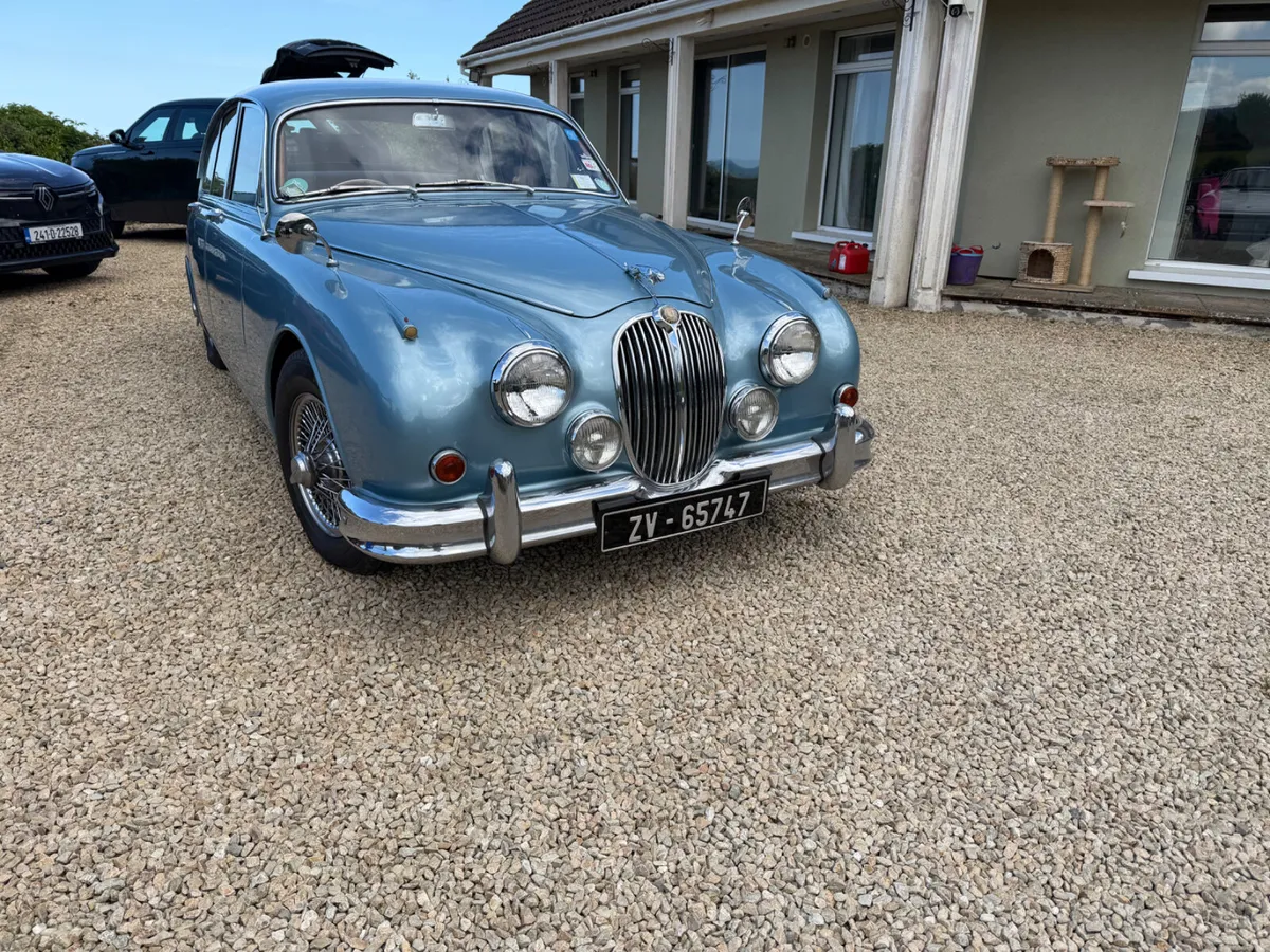 Jaguar MK2. 2.4 1962 Manual with O/D - Image 3