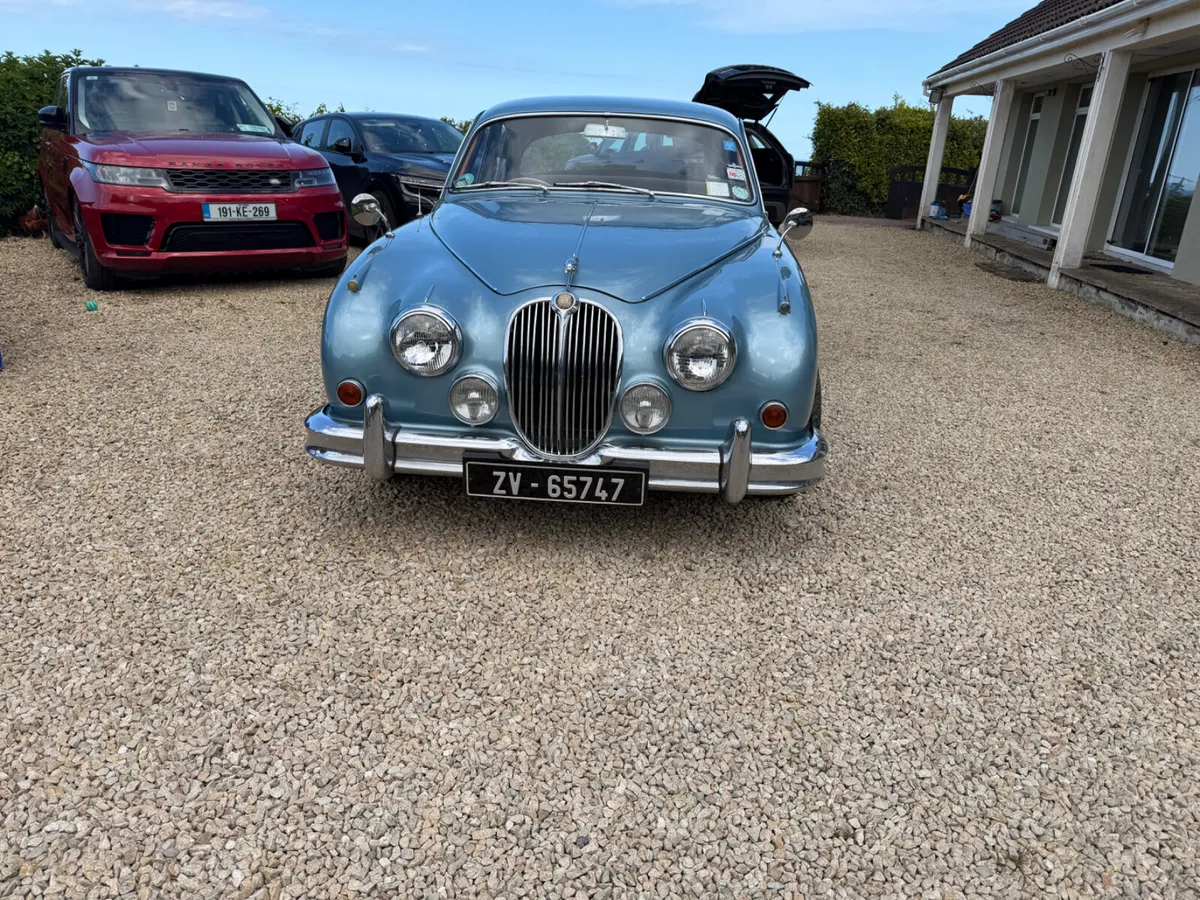 Jaguar MK2. 2.4 1962 Manual with O/D - Image 2