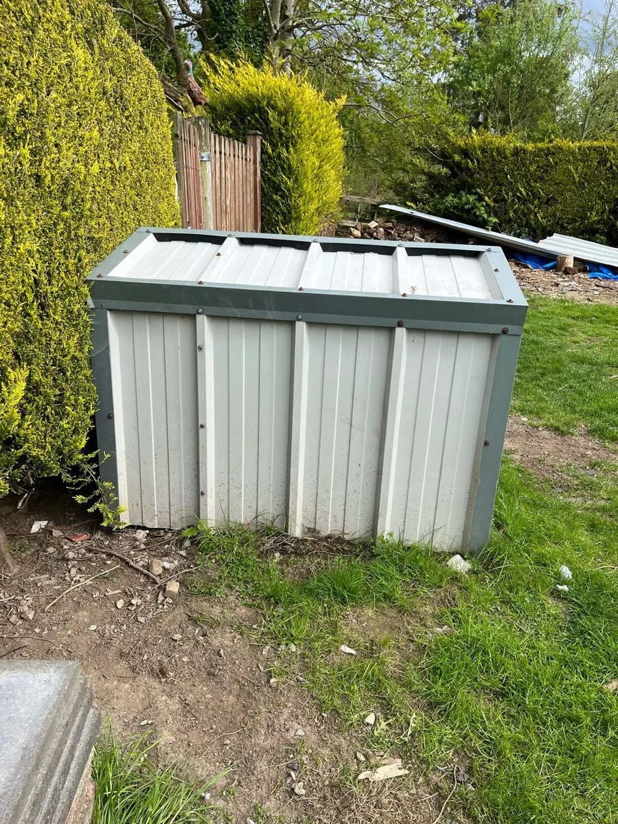 Insulated Dog box - Image 2