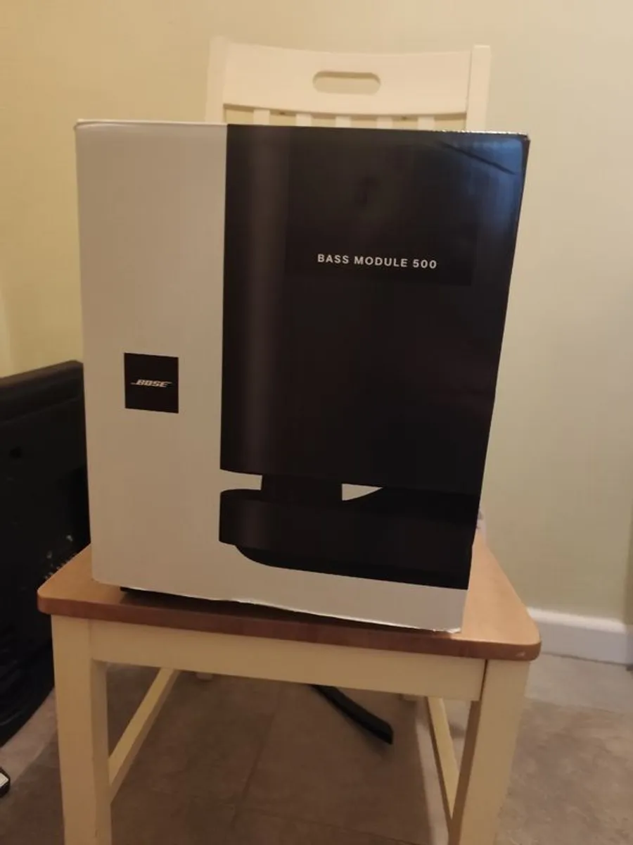 Bose 500 subwoofer new in box - Image 3