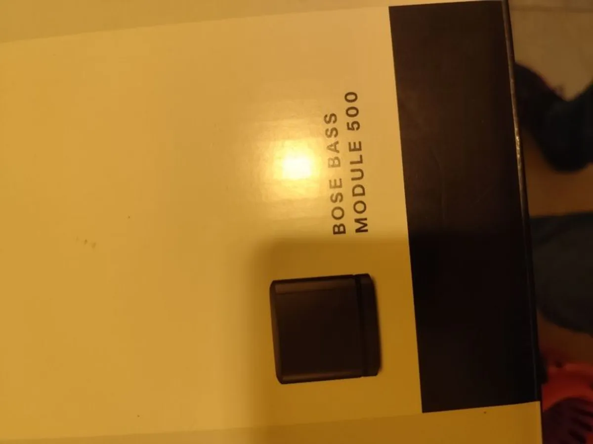 Bose 500 subwoofer new in box - Image 1
