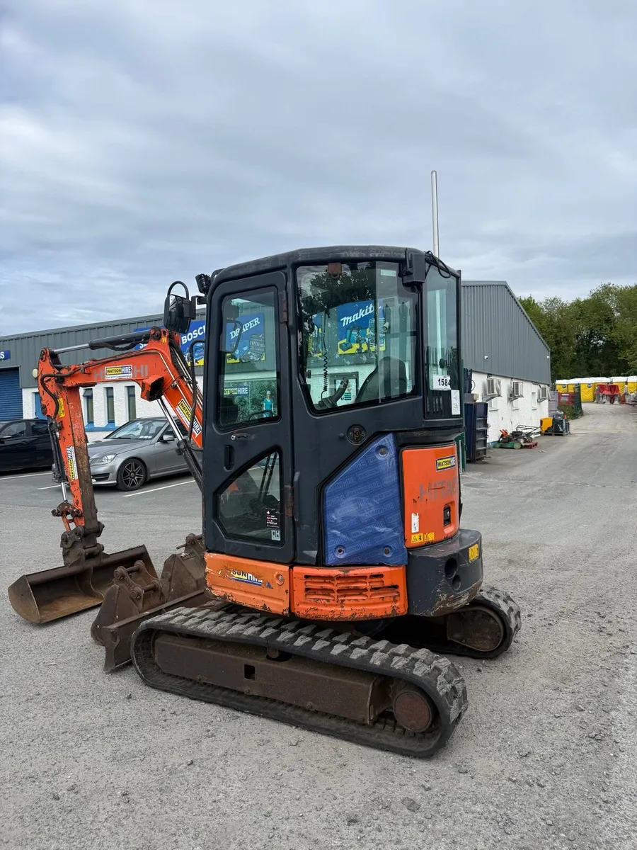 2017 Hitachi ZX 26U 2.6T Digger / Excavator - Image 3