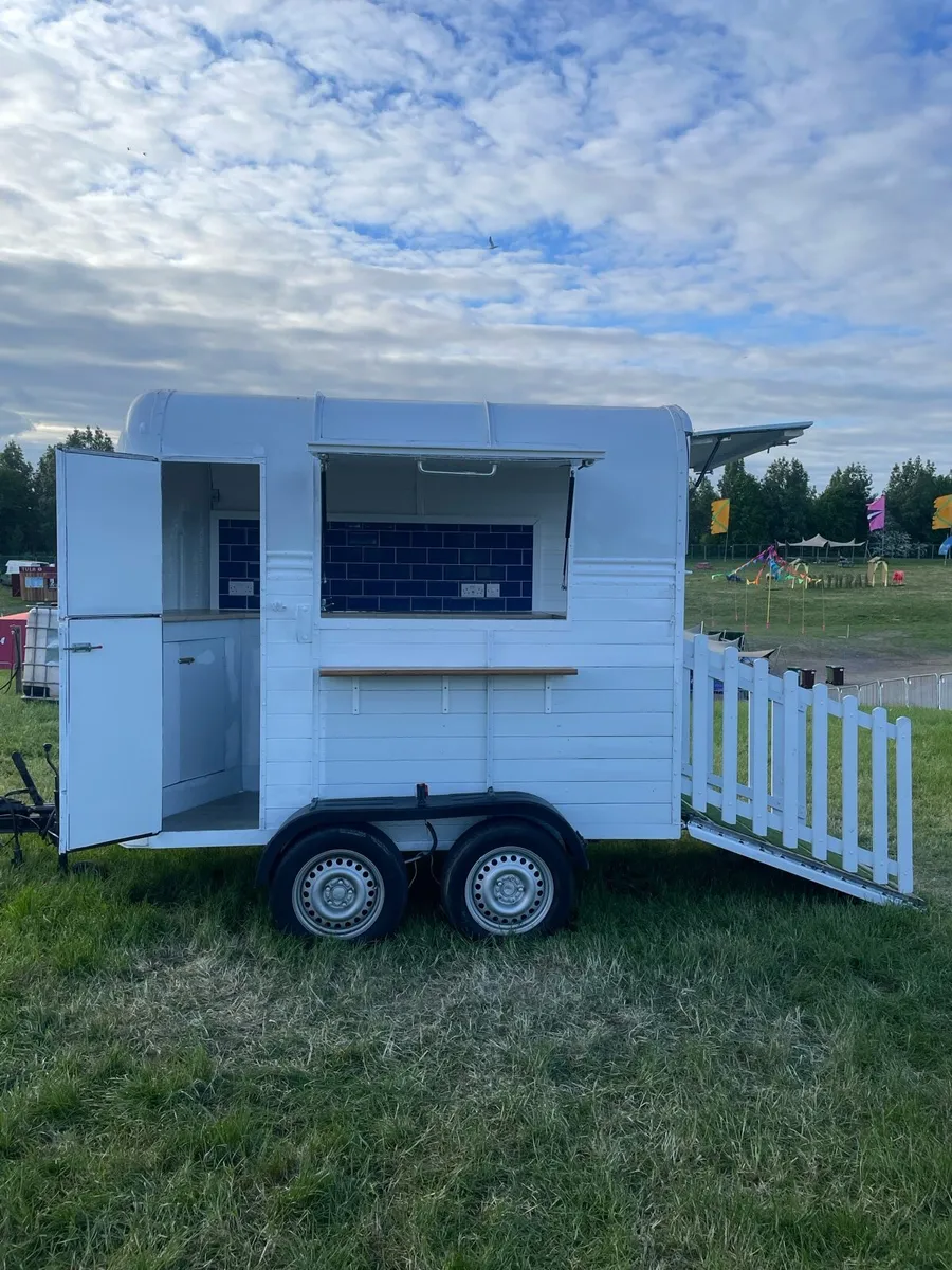 Coffee trailer for hire - Image 1