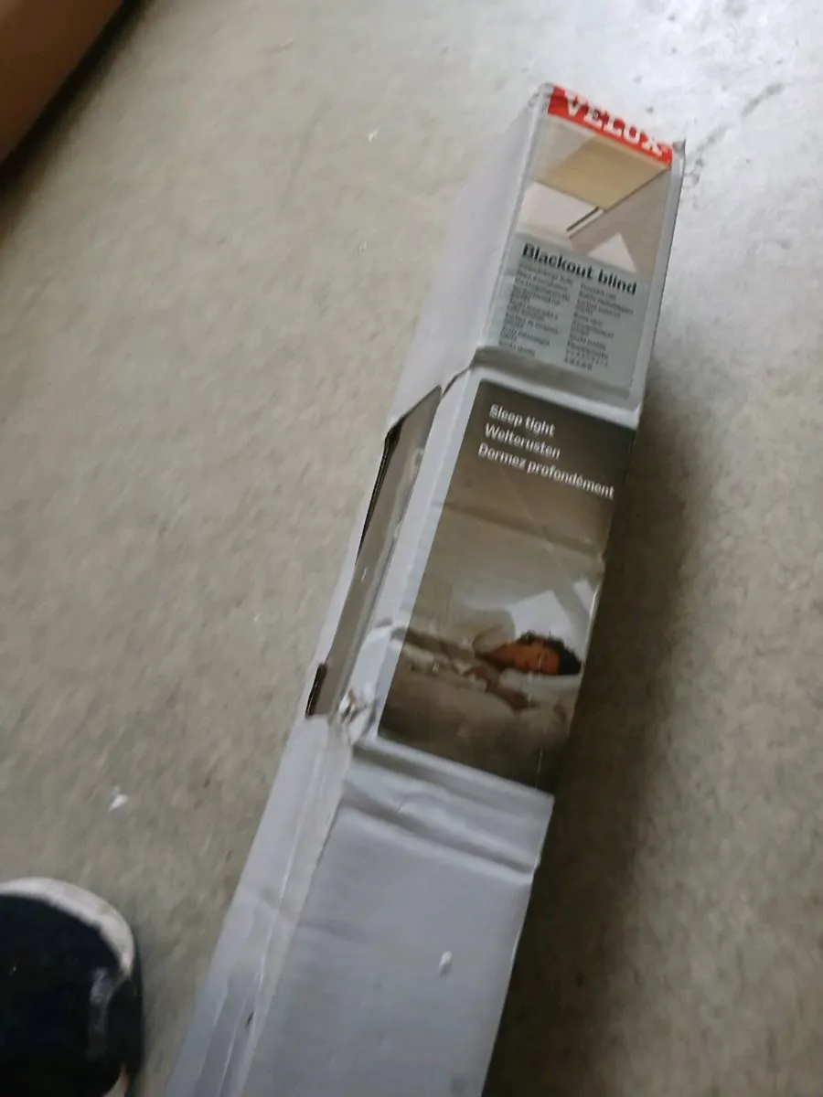 VELUX Blackout Blinds - - Image 4